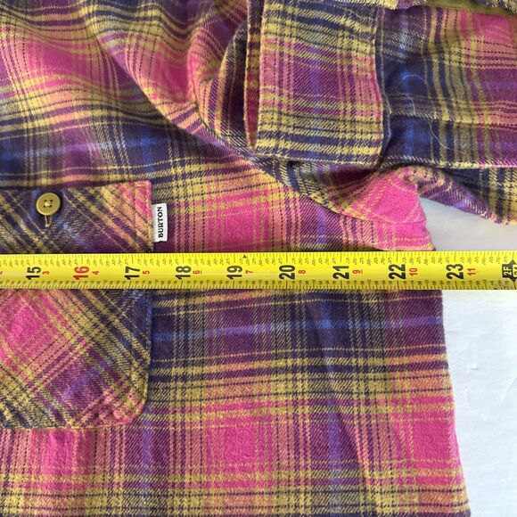 Burton Grace Long Sleeve Flannel Women’s Size Large Fuchsia Plaid - Picture 9 of 13